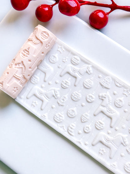 Dala Horse Emboss Roller for Polymer Clay – Scandinavian Christmas Texture Rolling Pin