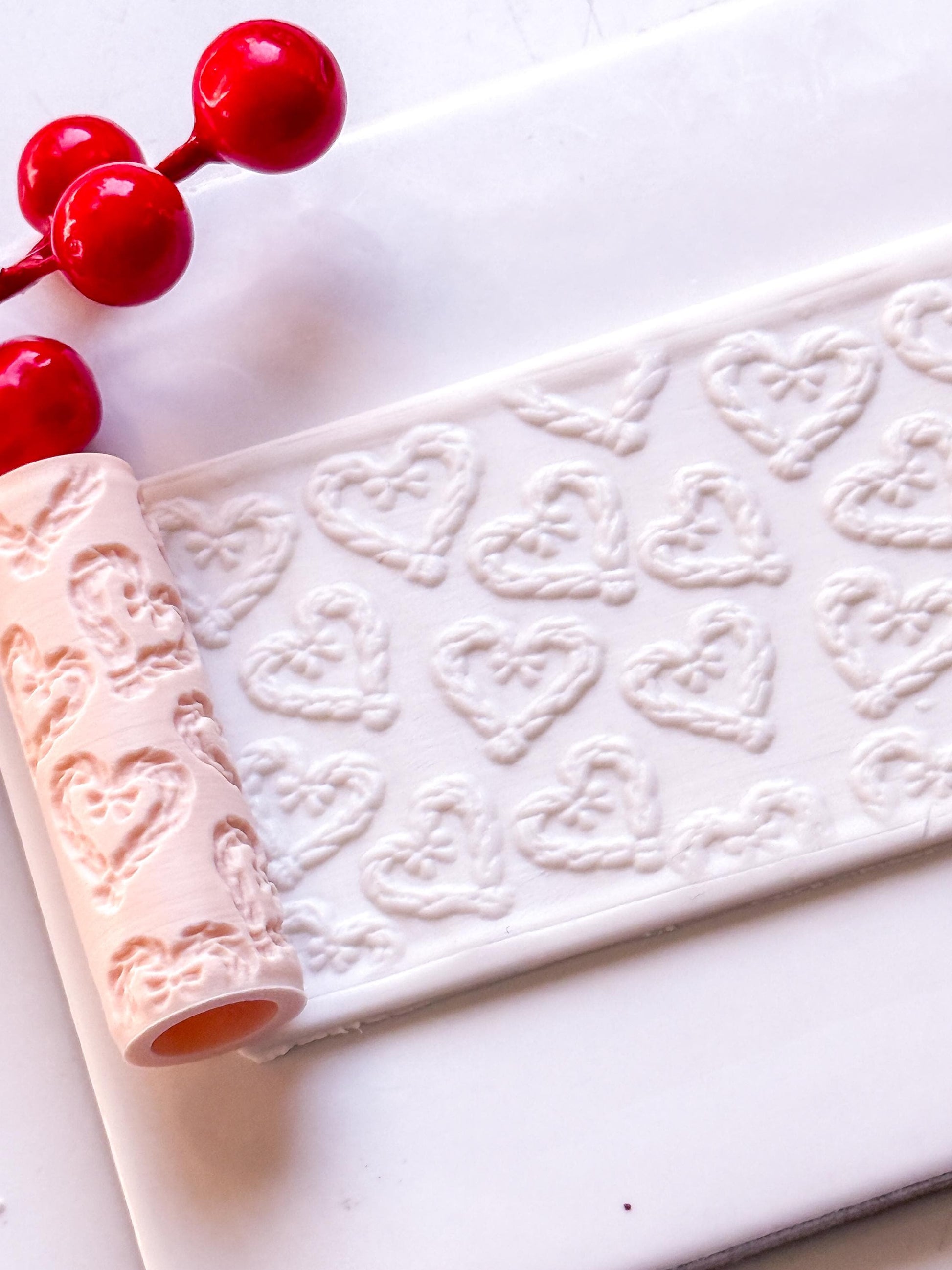 Braided Heart Emboss Roller for Polymer Clay – Scandinavian Christmas Texture Rolling Pin