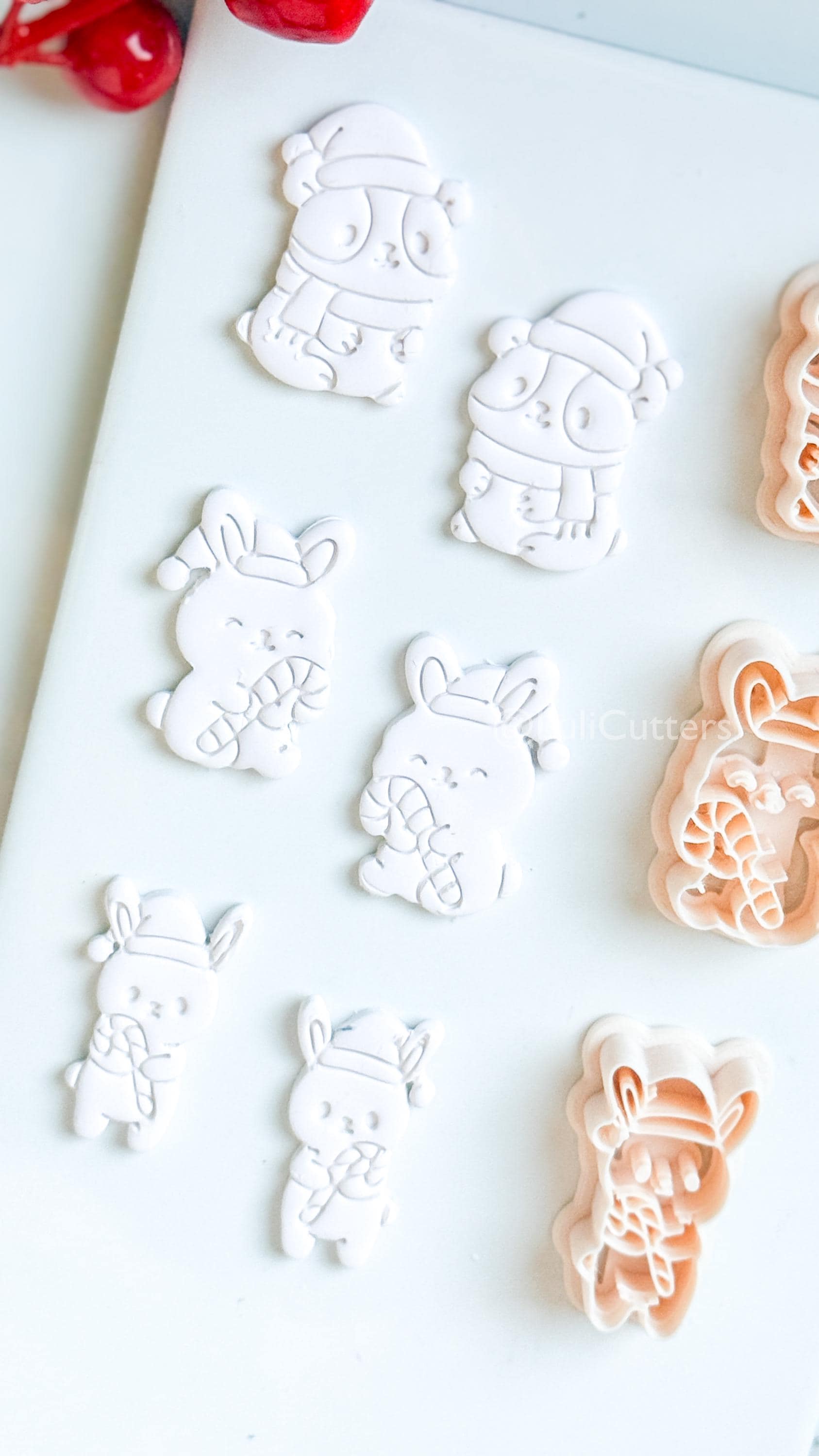 Christmas Bunny & Hamster Clay Cutter Set – Holiday Animals with Candy Cane Polymer Clay Tools