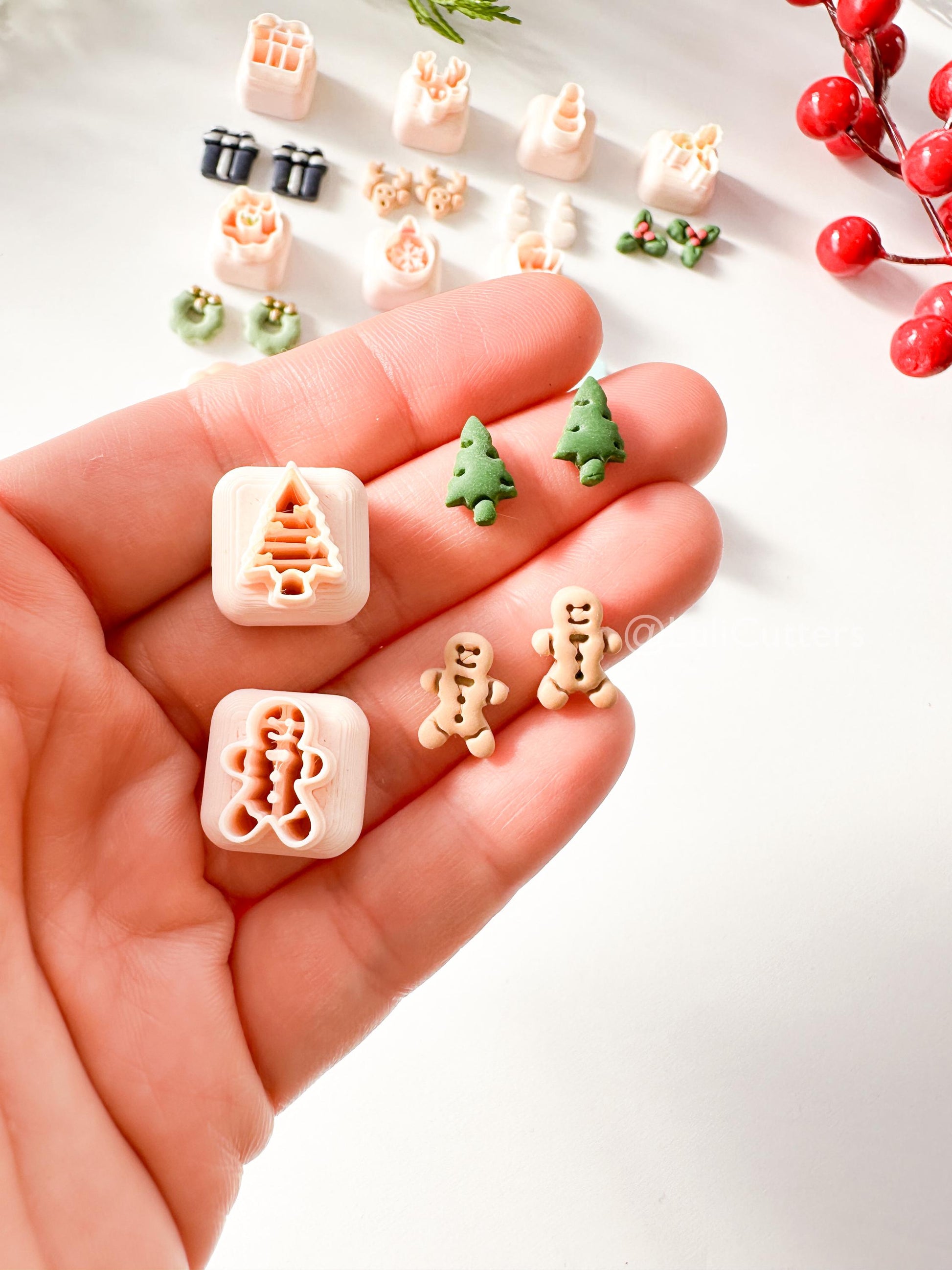 Christmas Mini Clay Cutter Set: Holiday Shapes, 12mm