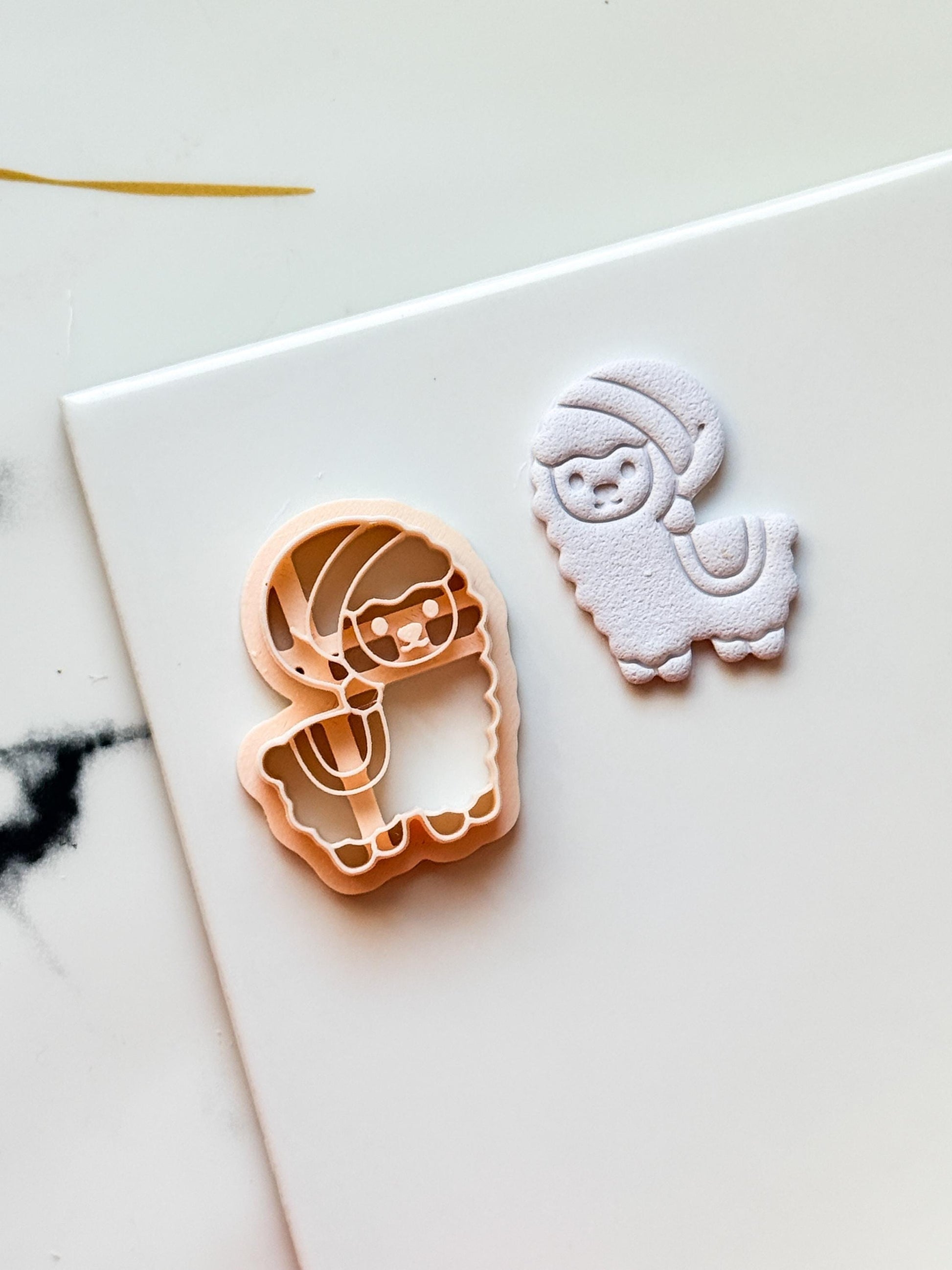 Christmas Llama Clay Cutter: Festive Polymer Clay Tool