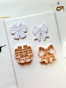 Christmas Bow Clay Cutters: Reindeer & Classic Holiday Polymer Clay Tools