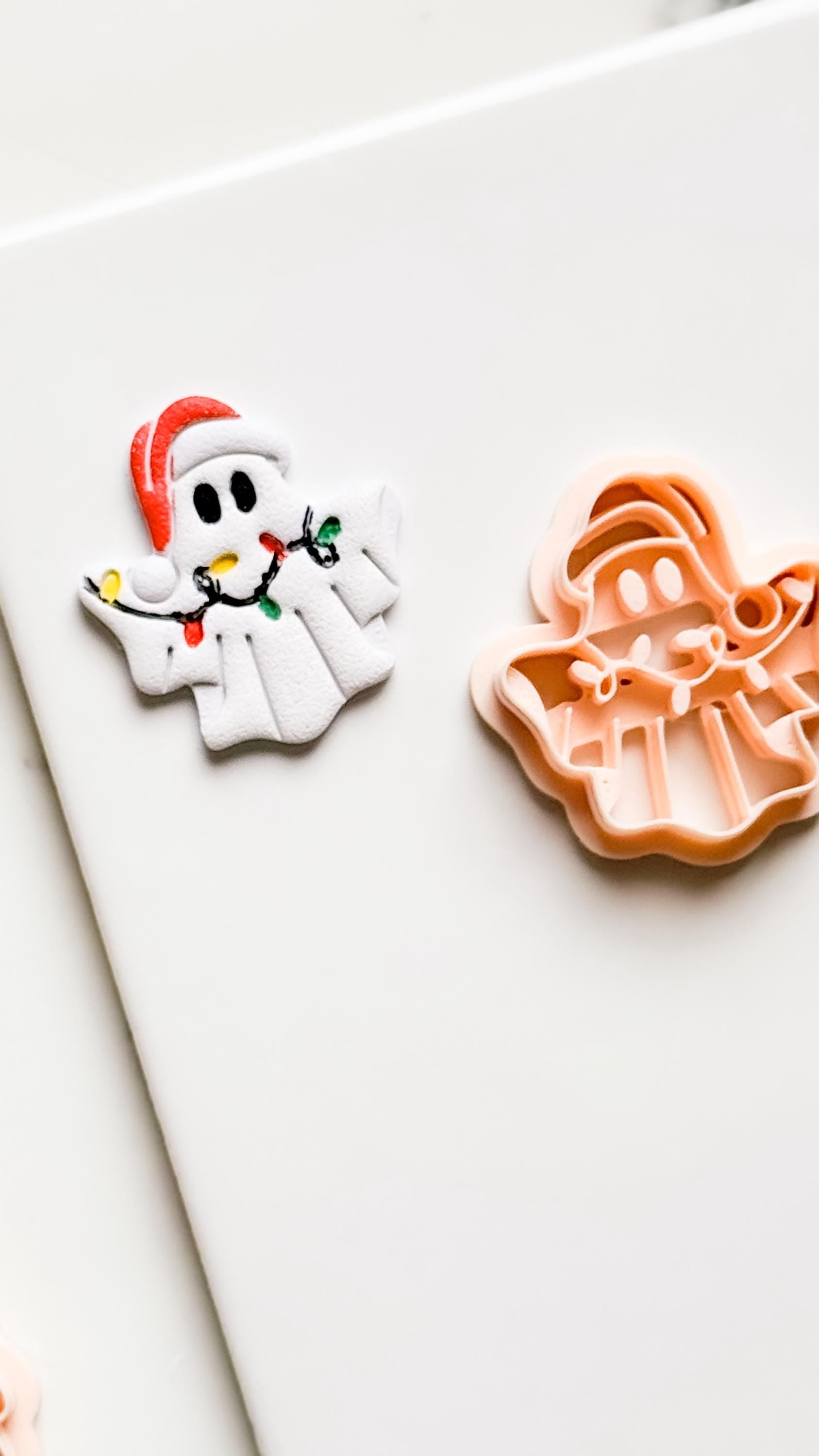 Christmas Ghost Clay Cutter: Festive Polymer Clay Emboss and Cut Tool