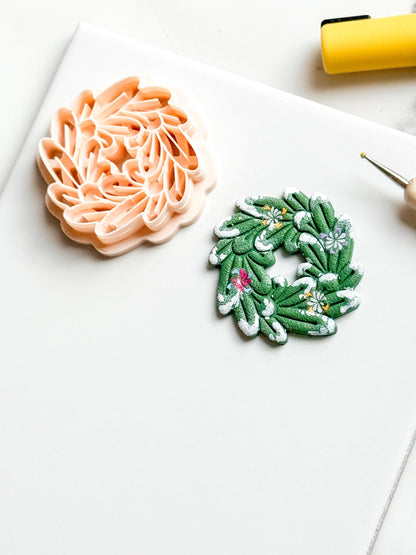 Christmas Wreath Clay Cutter Set: Bow and Leaf Polymer Clay Tools