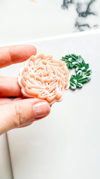 Christmas Wreath Clay Cutter Set: Bow and Leaf Polymer Clay Tools