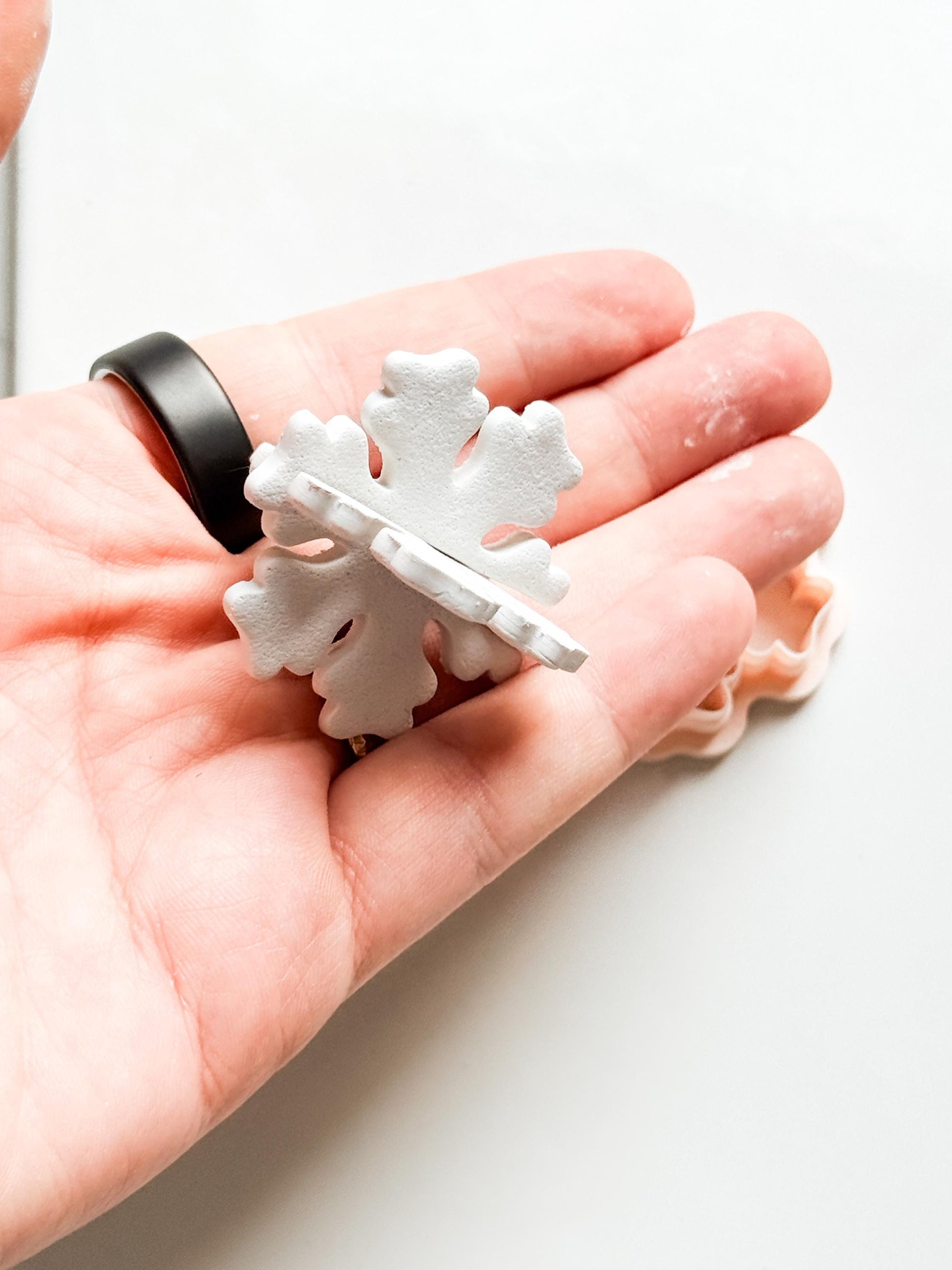 3D Snowflake Clay Cutter: Interlocking Winter Polymer Clay Tool