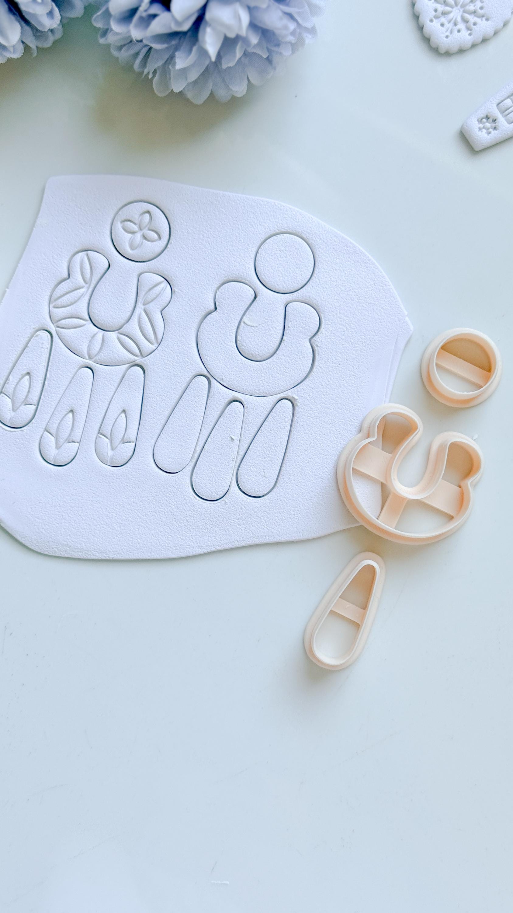 Bare & Bloom Clay Cutter Set: Floral and Plain U Shapes