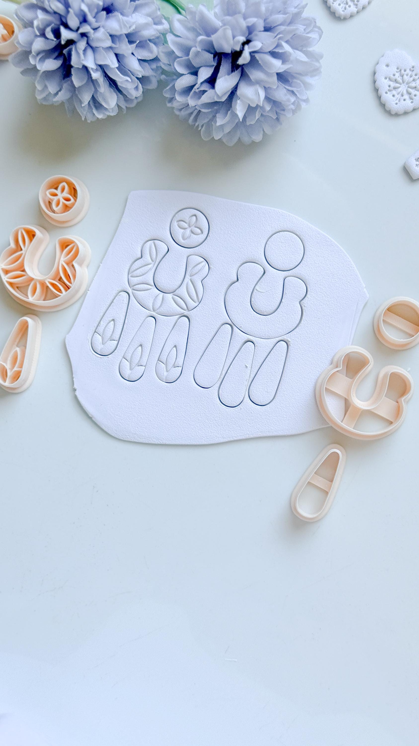 Bare & Bloom Clay Cutter Set: Floral and Plain U Shapes