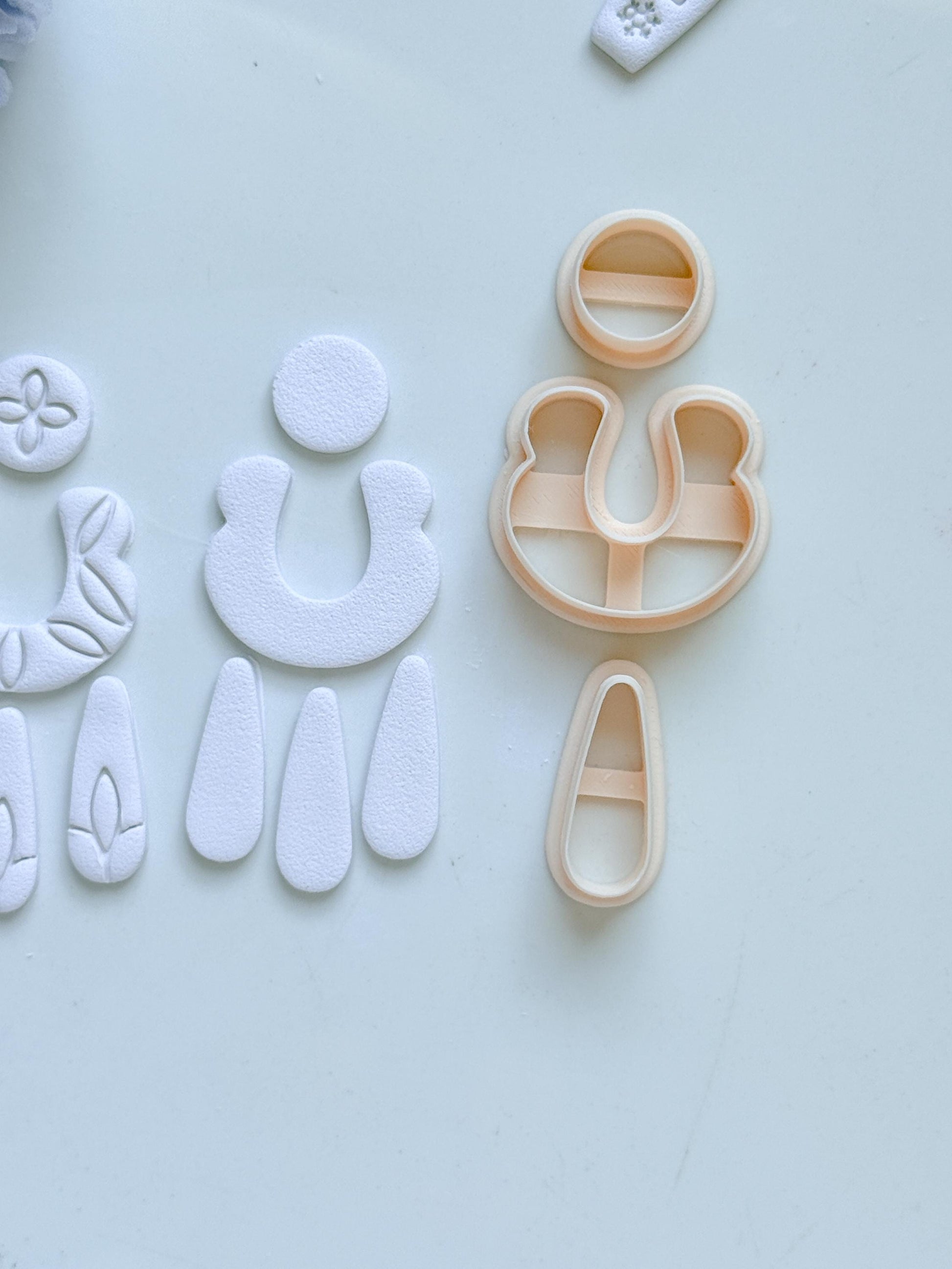 Bare & Bloom Clay Cutter Set: Floral and Plain U Shapes