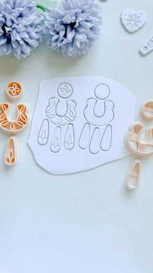 Bare & Bloom Clay Cutter Set: Floral and Plain U Shapes