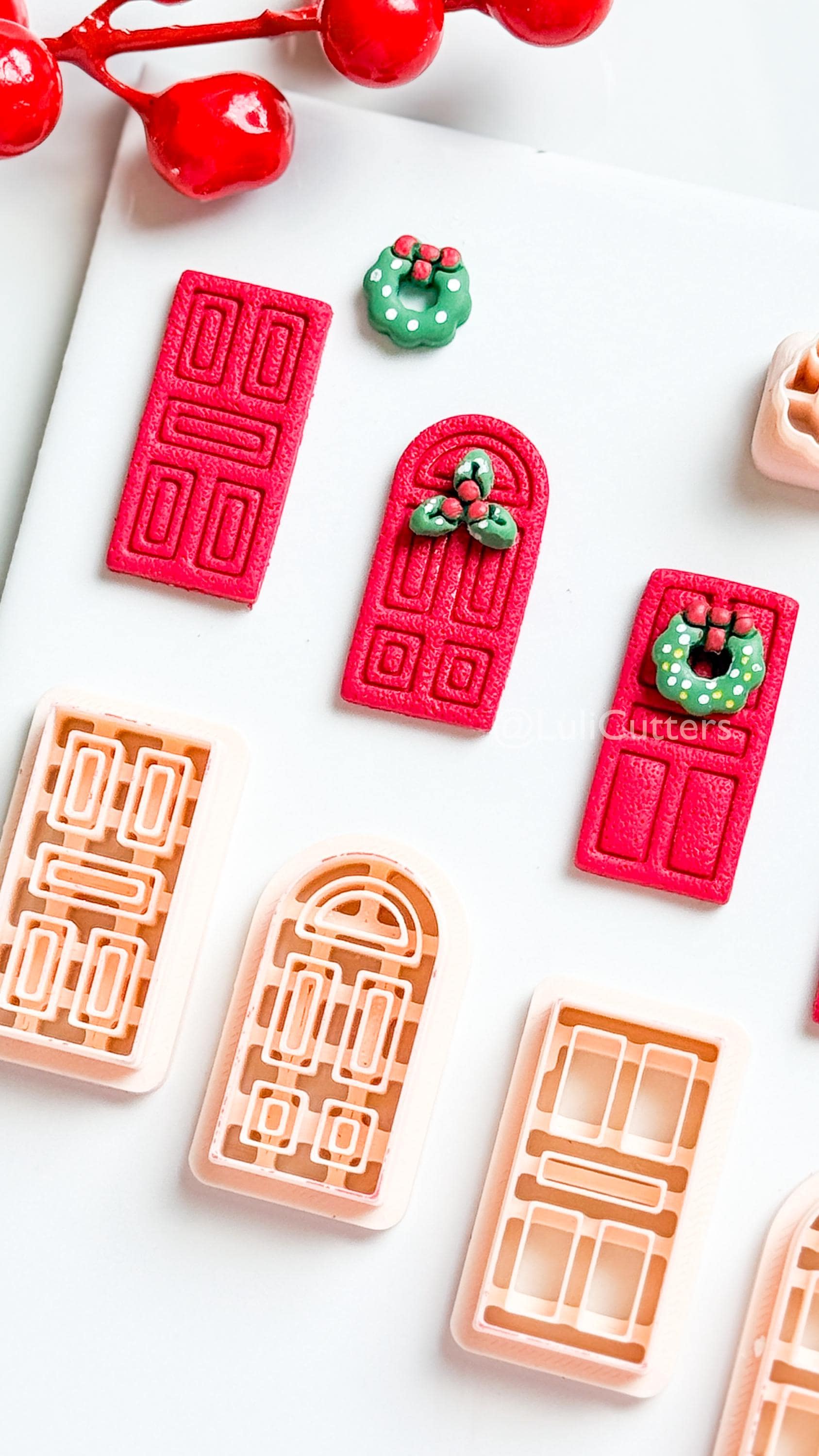 Christmas Door Clay Cutter Set – 4 Festive Door Shapes + Wreath & Holly Toppers