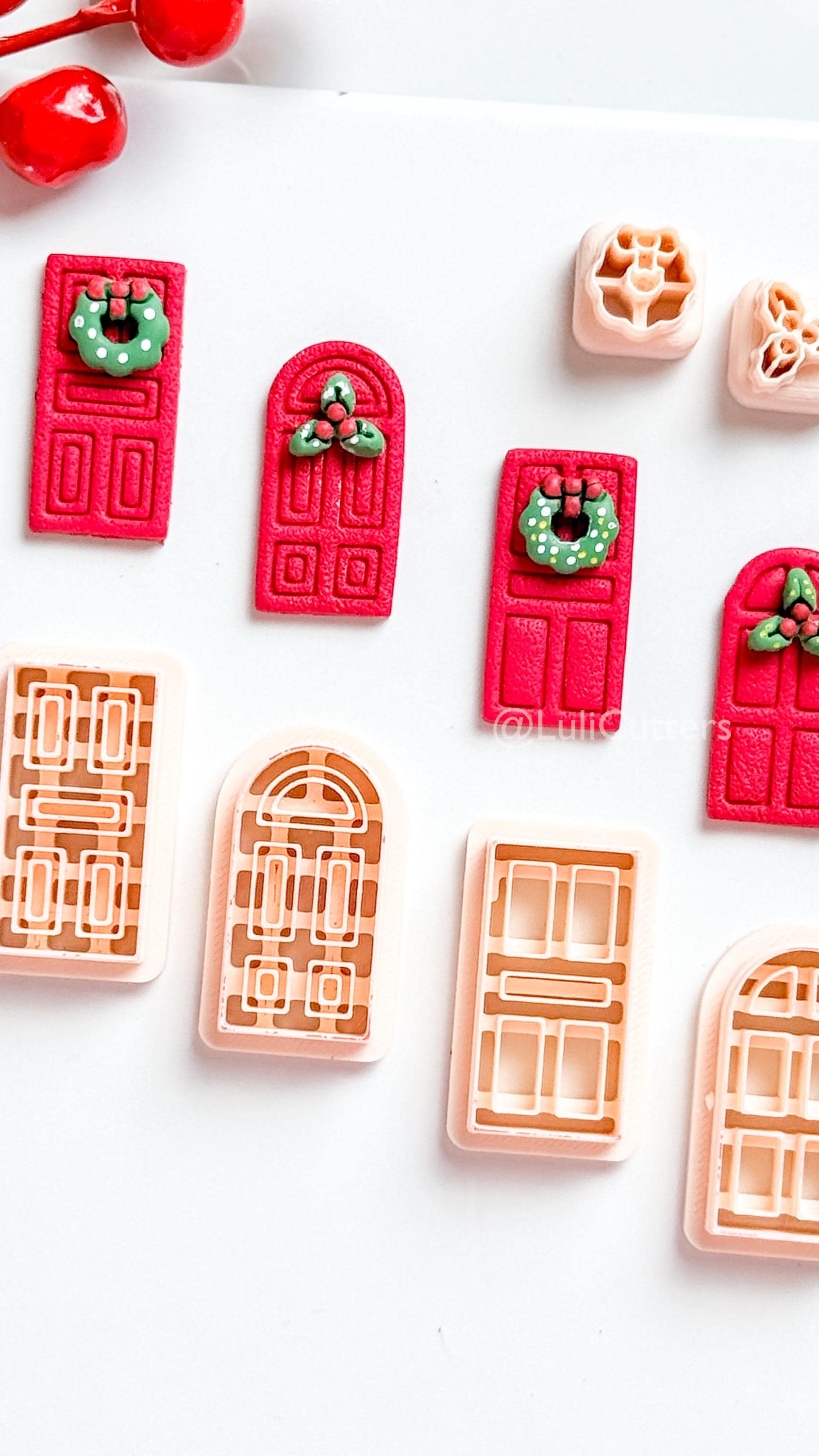 Christmas Door Clay Cutter Set – 4 Festive Door Shapes + Wreath & Holly Toppers
