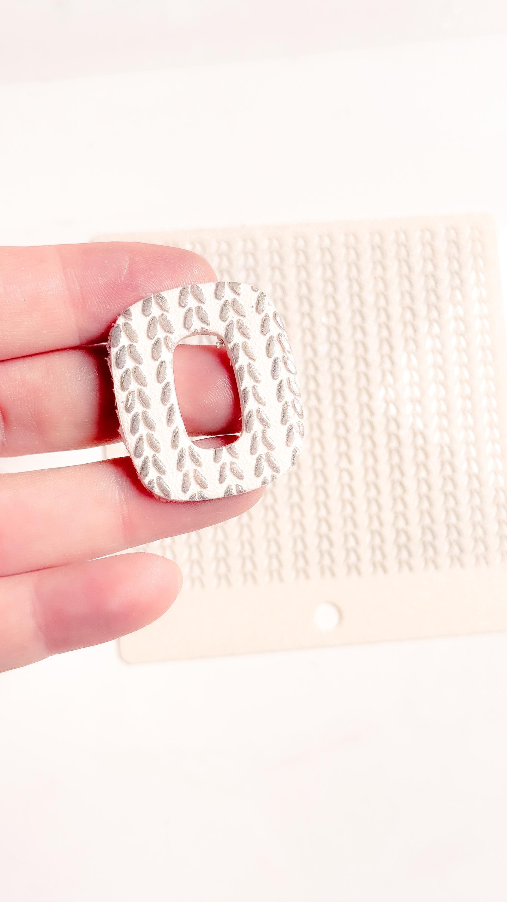 Knit Texture Stencil for Polymer Clay: Simple Sweater Pattern