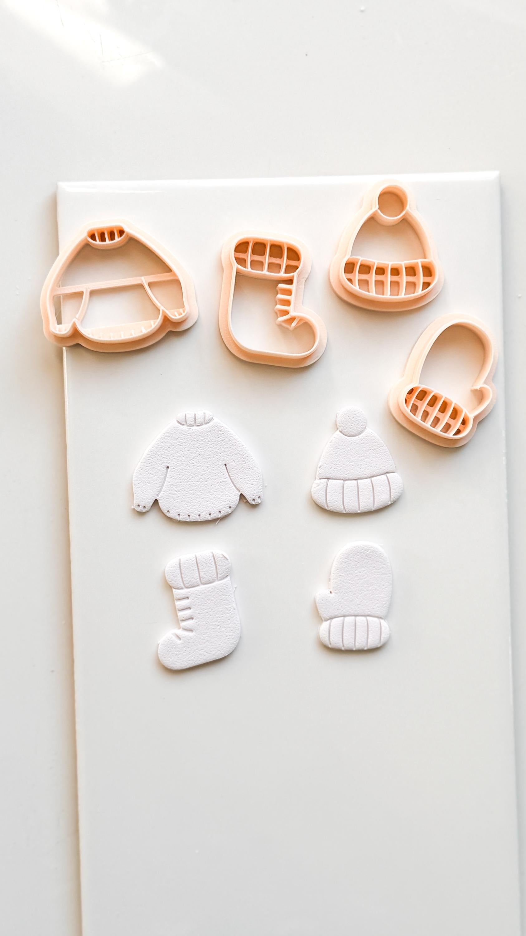 Cozy Season Clay Cutter – Winter Sweater Hat Mitten Sock Design