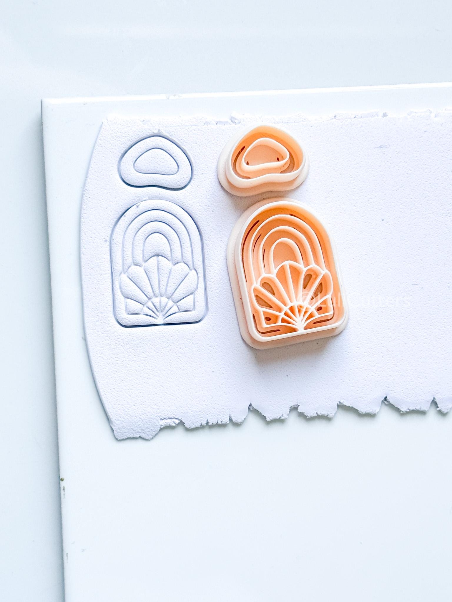 Amber Bloom Polymer Clay Cutter: Floral Arch for Earrings