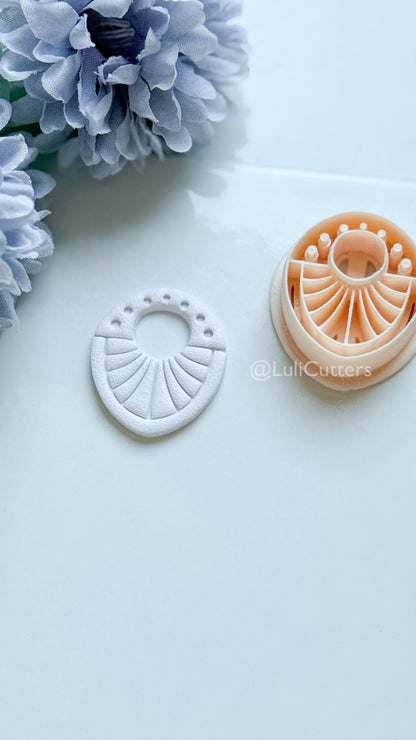 Arla Beam Polymer Clay Cutter: Radiant Arc Design for Earrings