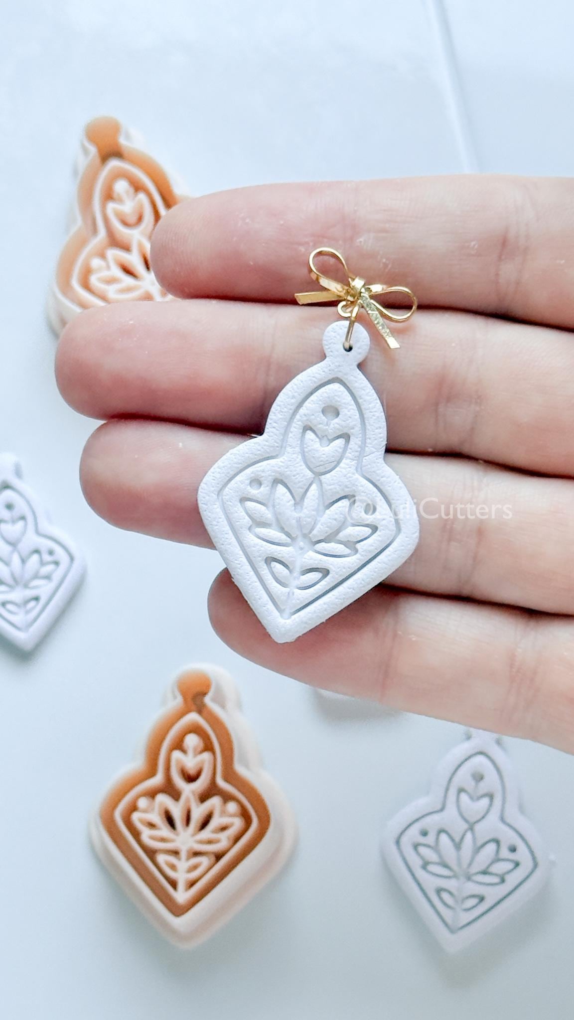 Flora Wren Polymer Clay Cutter: Folk Floral Design for Earrings
