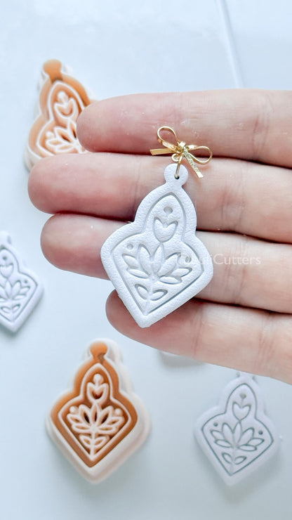 Flora Wren Polymer Clay Cutter: Folk Floral Design for Earrings