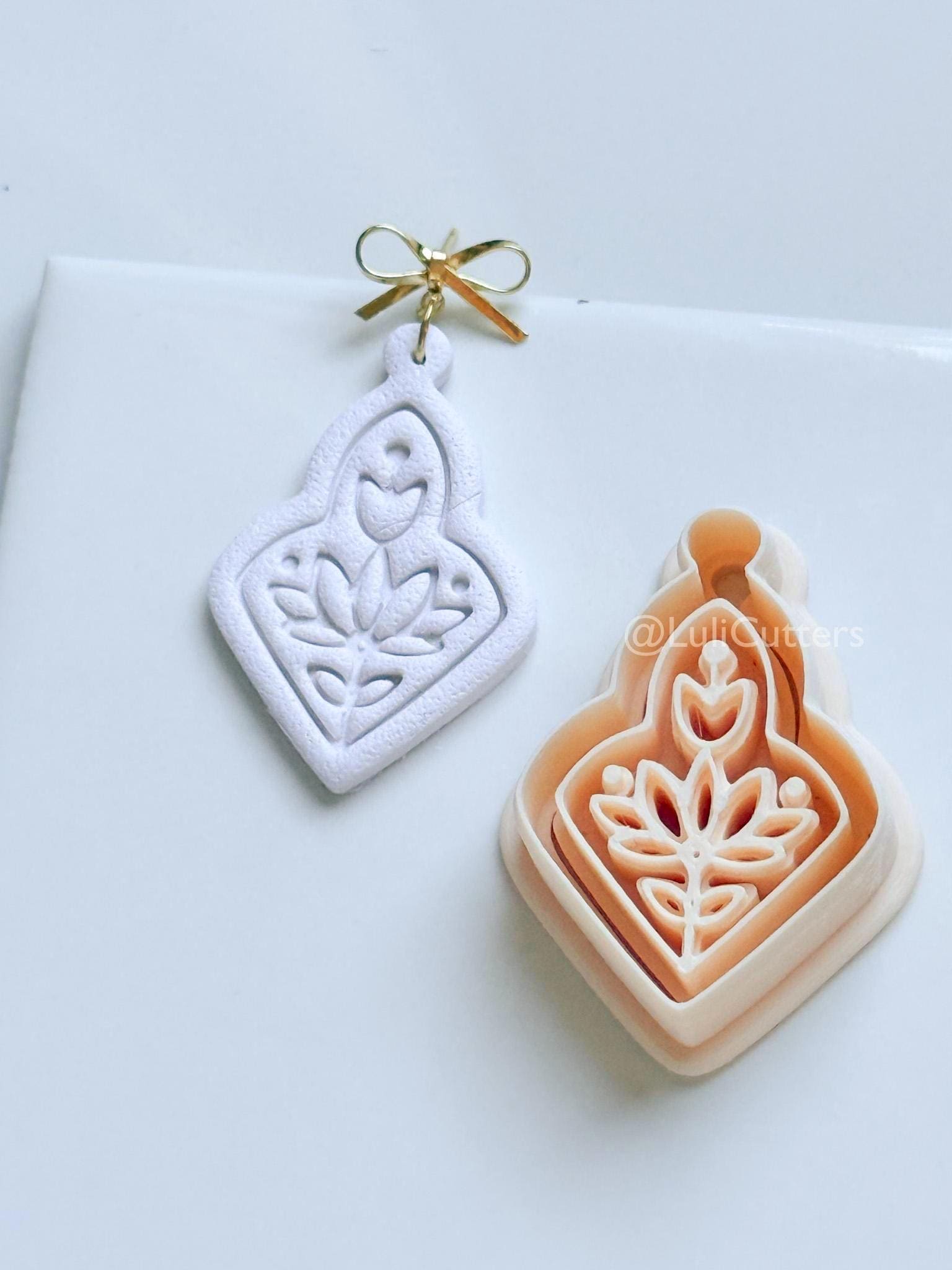 Flora Wren Polymer Clay Cutter: Folk Floral Design for Earrings