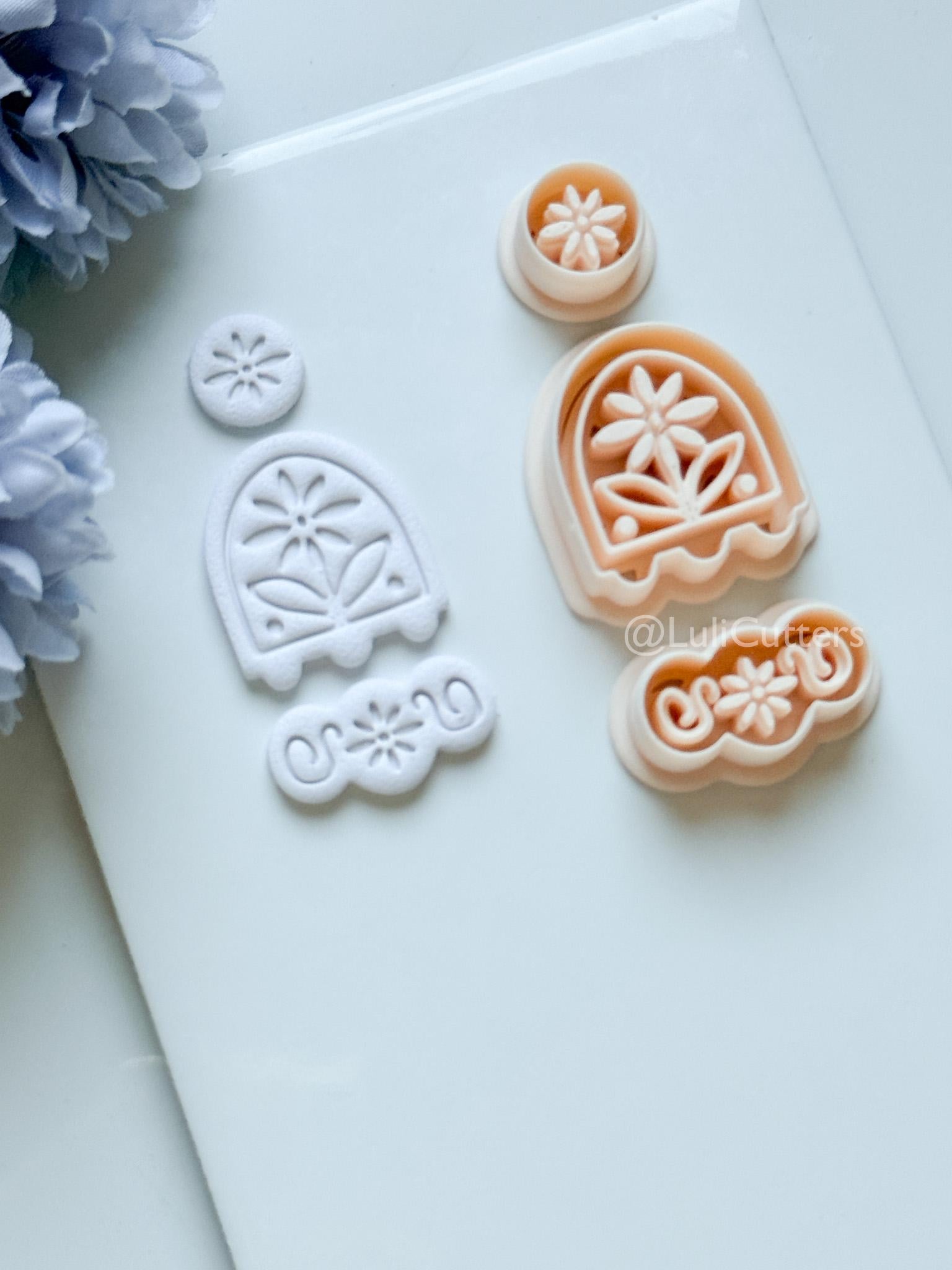 Sora Polymer Clay Cutter: Floral Arch Design for Earrings