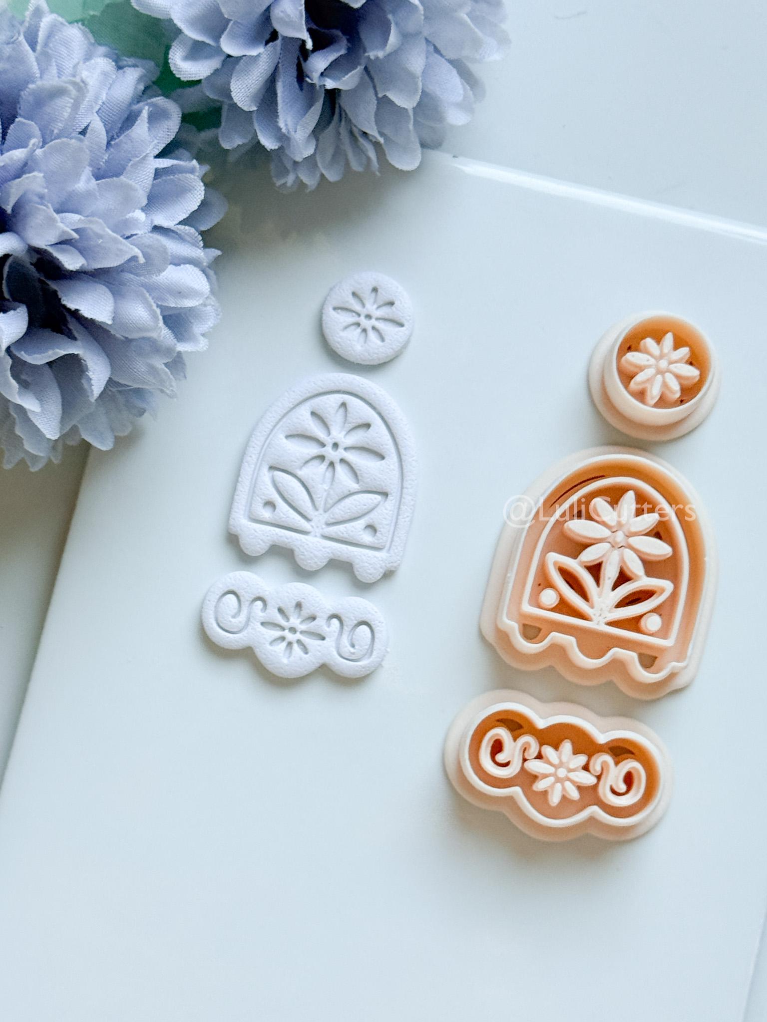 Sora Polymer Clay Cutter: Floral Arch Design for Earrings