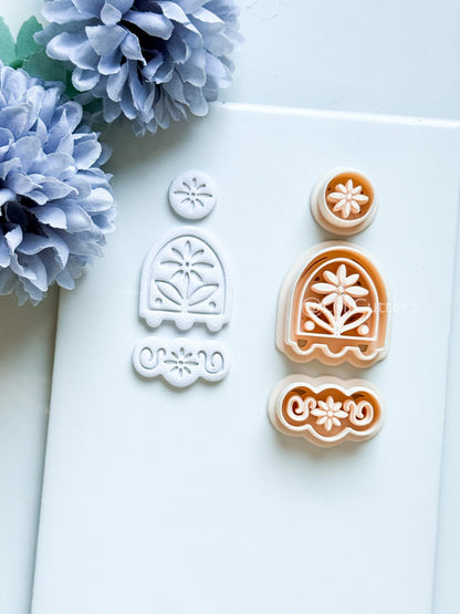 Sora Polymer Clay Cutter: Floral Arch Design for Earrings