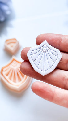 Ray Moss Polymer Clay Cutter: Fan Ray Design for Earrings