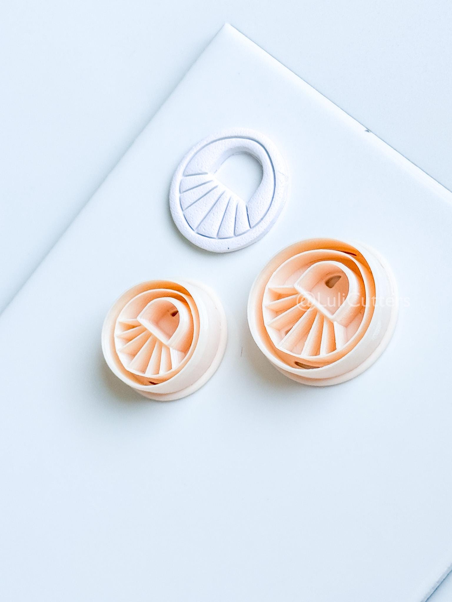 Ribbed Oval Polymer Clay Cutter: Arched Rib Design for Earrings