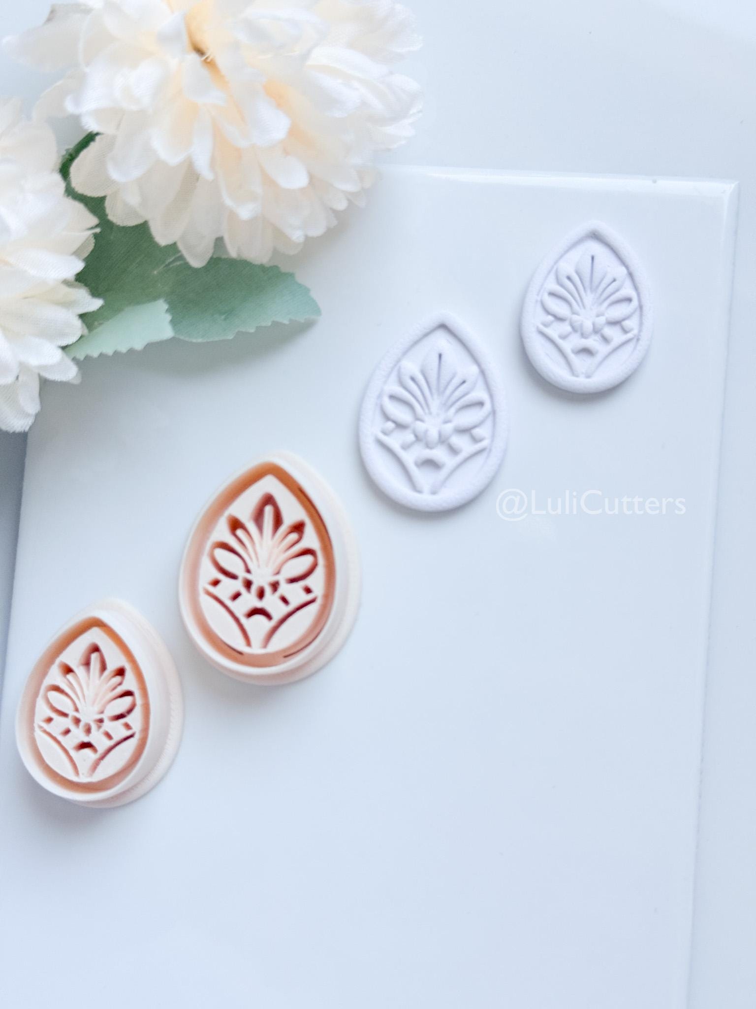 Tearlo Polymer Clay Cutter: Ornate Teardrop Shape for Earrings