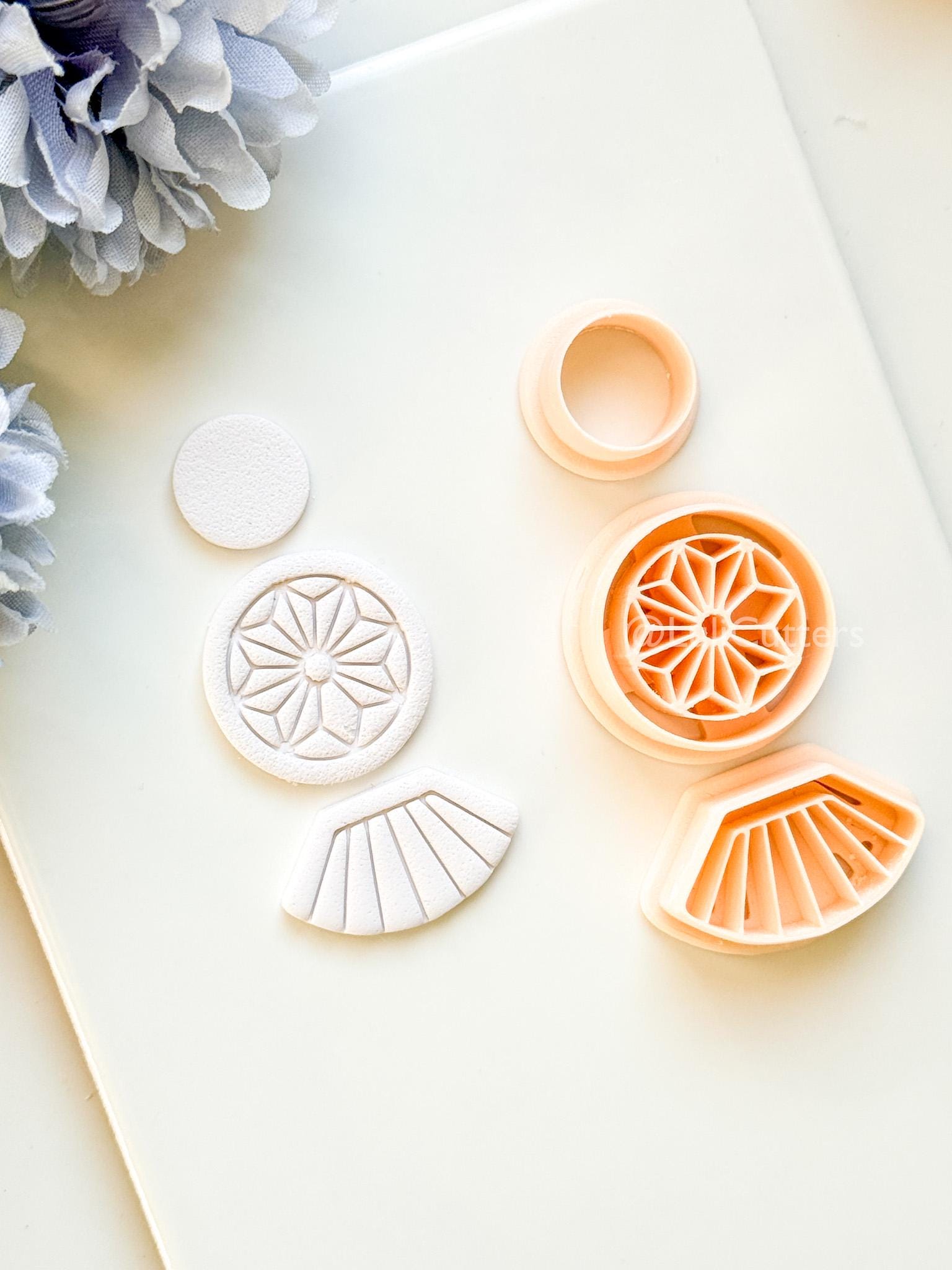 Sola Rae Polymer Clay Cutter: Geometric Tile Fan Design for Earrings