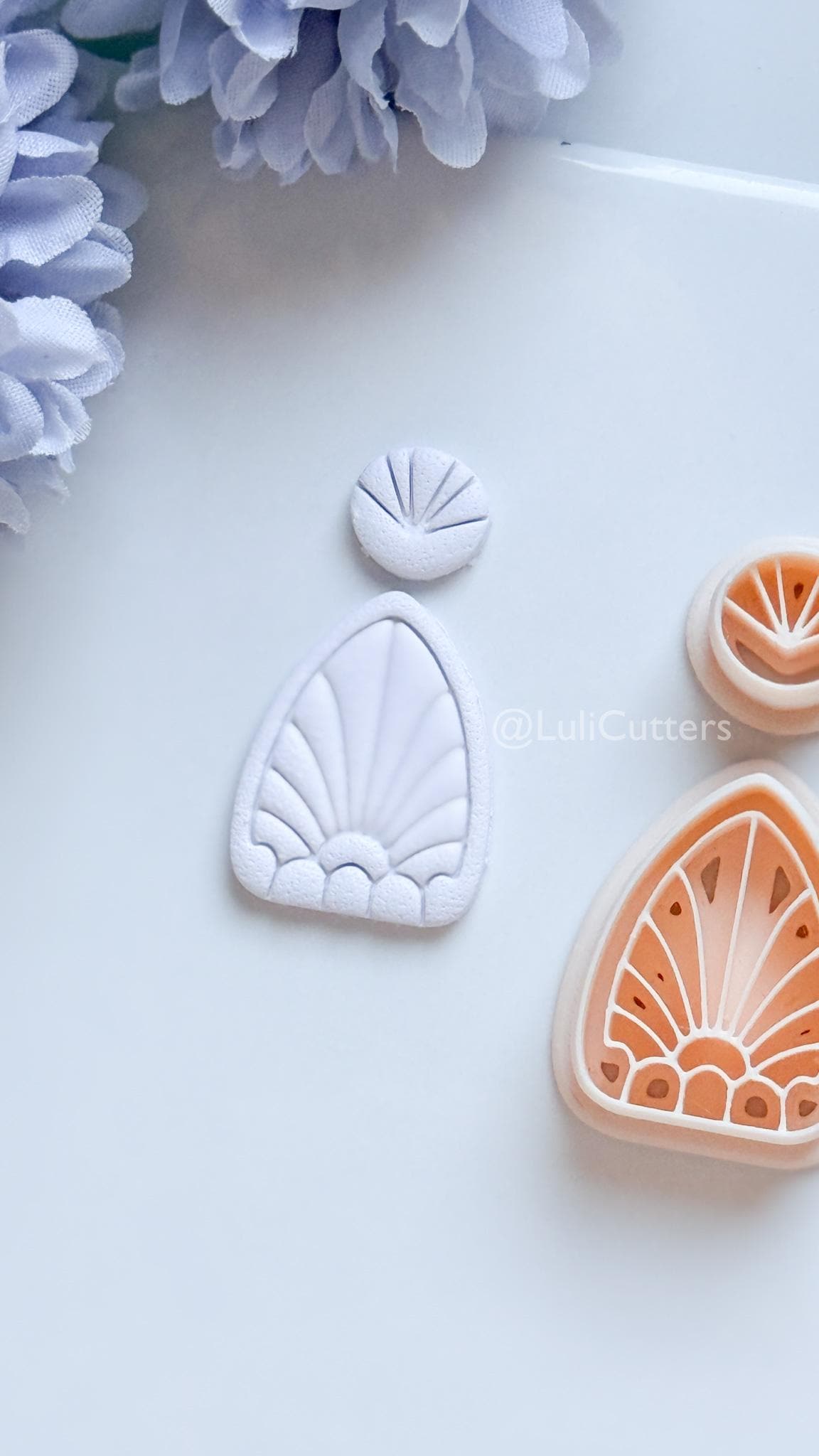 Nordis Mae Polymer Clay Cutter: Geometric Fan Ray Design for Earrings