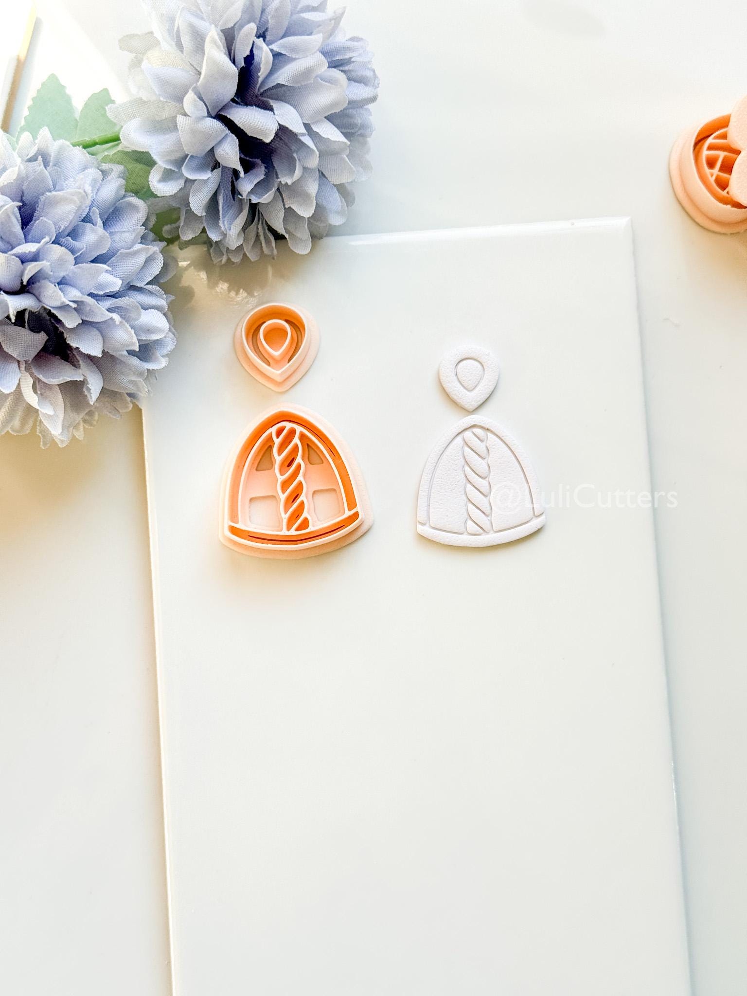 Loop Sol Polymer Clay Cutter: Twisted Arch Design for Earrings