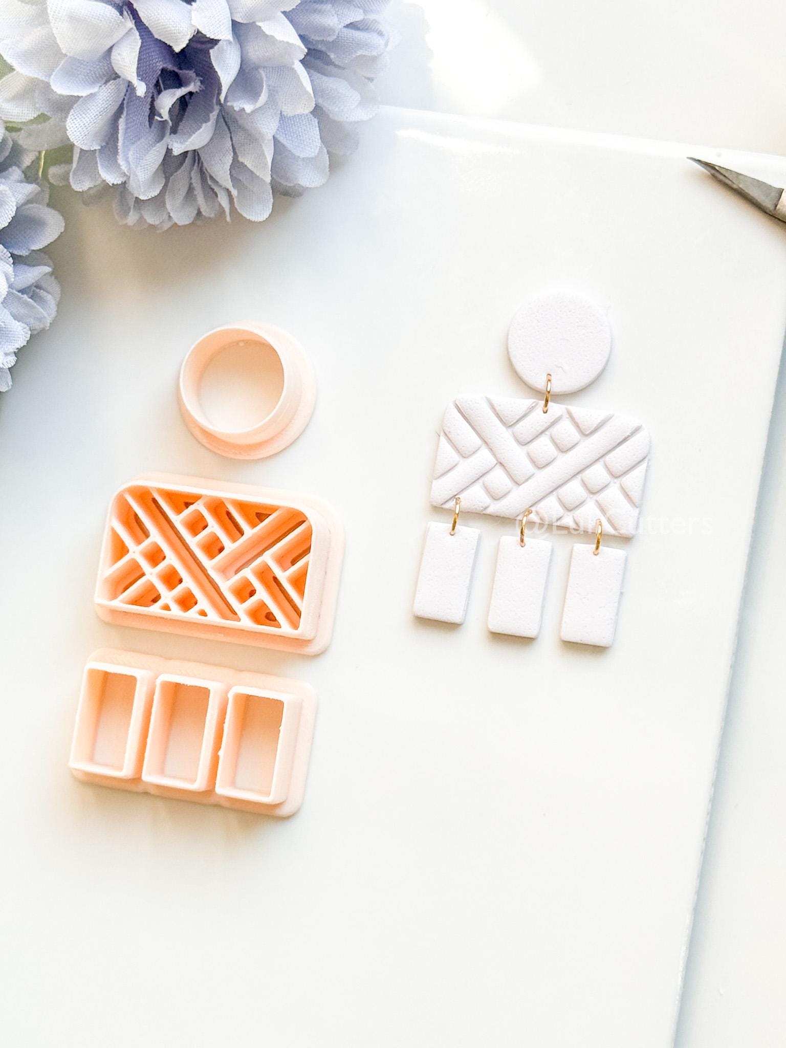 Linebound Polymer Clay Cutter: Geometric Linework Design for Earrings