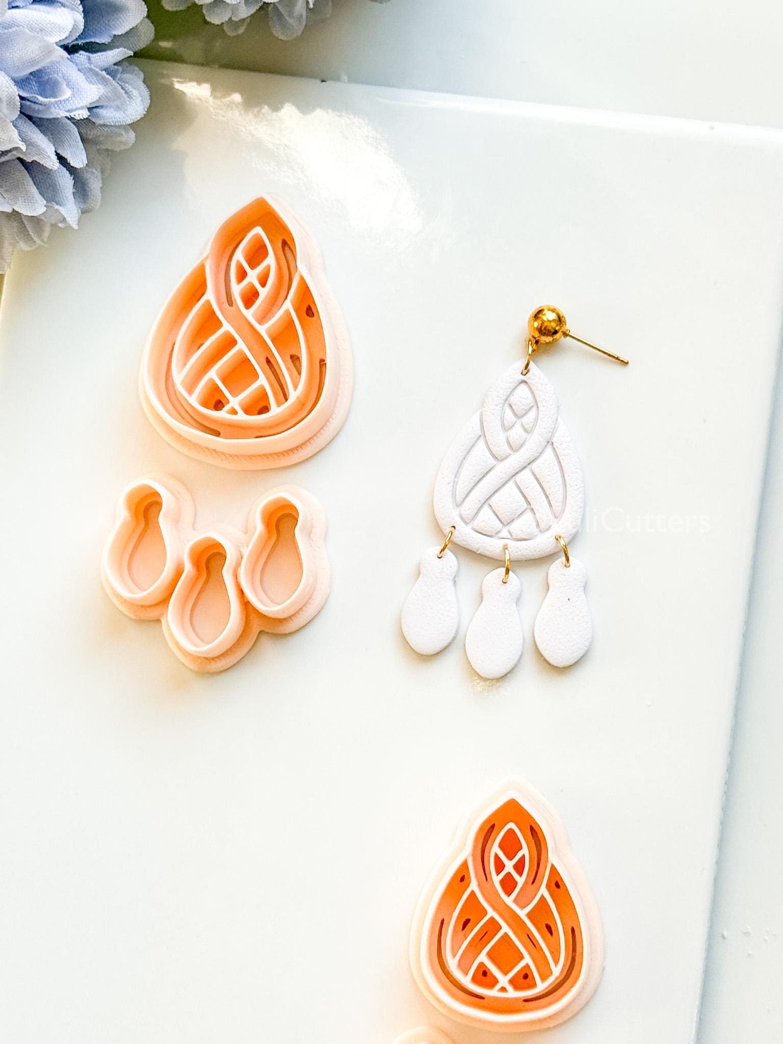 Coil Drop Polymer Clay Cutter: Intertwined Teardrop Design for Earrings