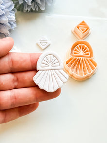 Celia Fern Polymer Clay Cutter: Radiant Fan Design for Earrings