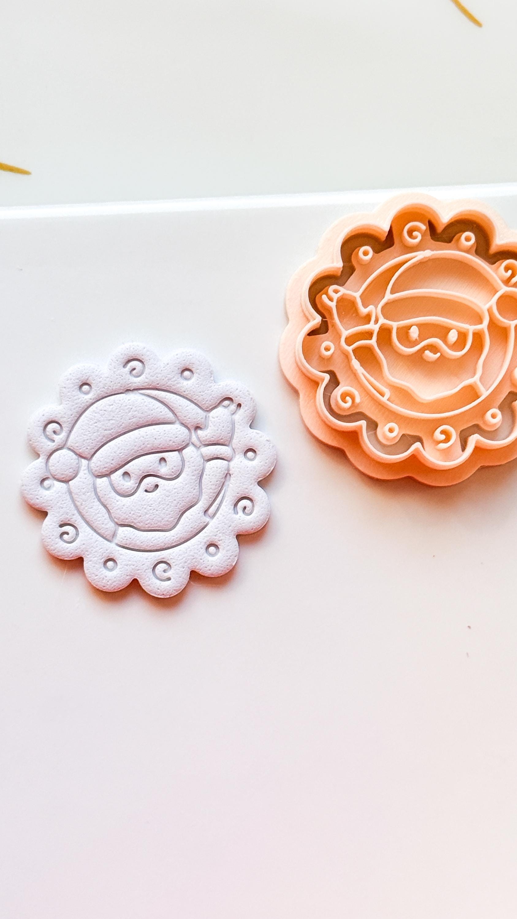 Santa in Wreath Clay Cutter: Christmas Polymer Clay Emboss and Cut Tool