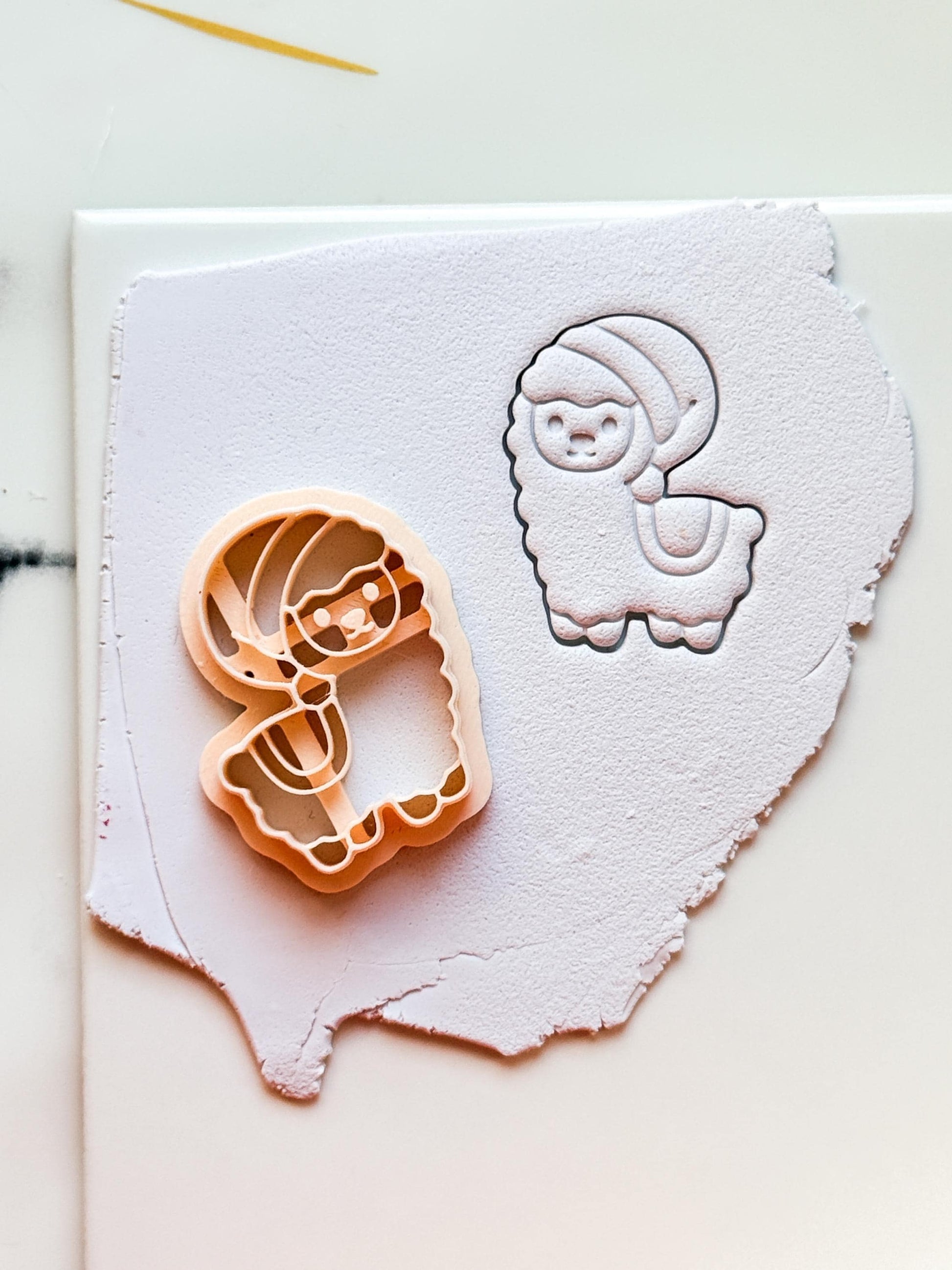 Christmas Llama Clay Cutter: Festive Polymer Clay Tool