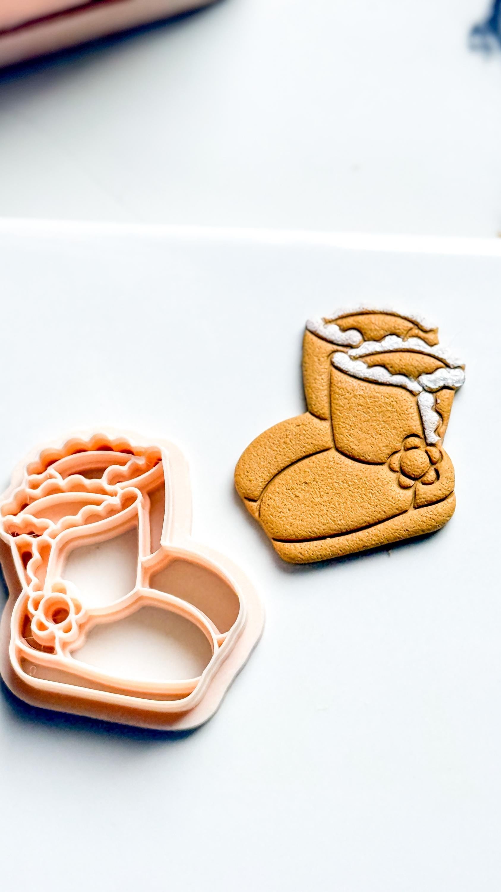 Christmas Boots Ugg Clay Cutter