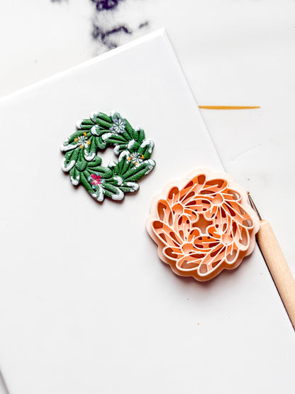 Christmas Wreath Clay Cutter Set: Bow and Leaf Polymer Clay Tools