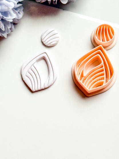 Sylvi Polymer Clay Cutter: Layered Drop Shape with Rounded Line Texture