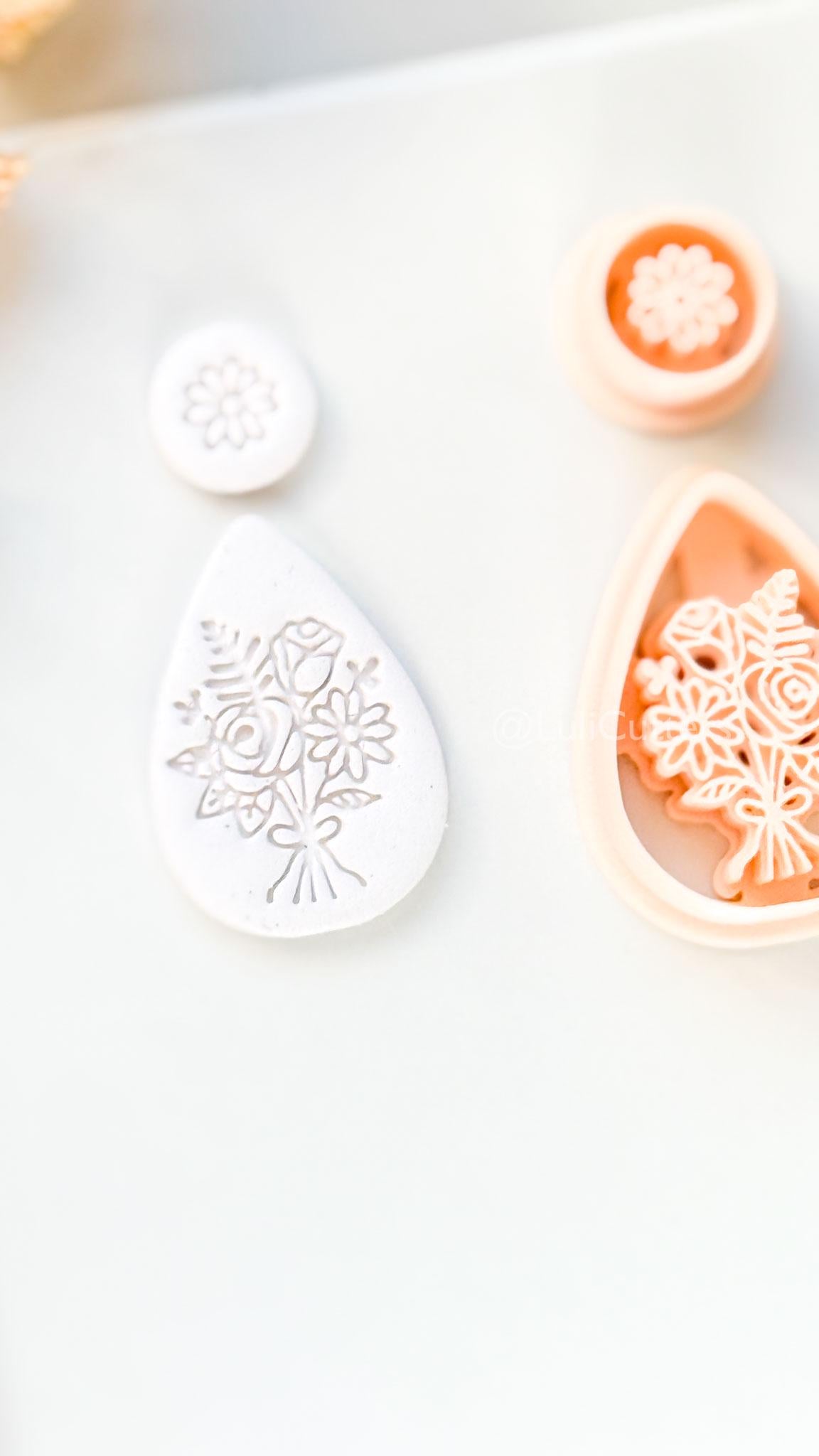 Naris Bouquet Clay Cutter: Layered Floral Teardrop Design