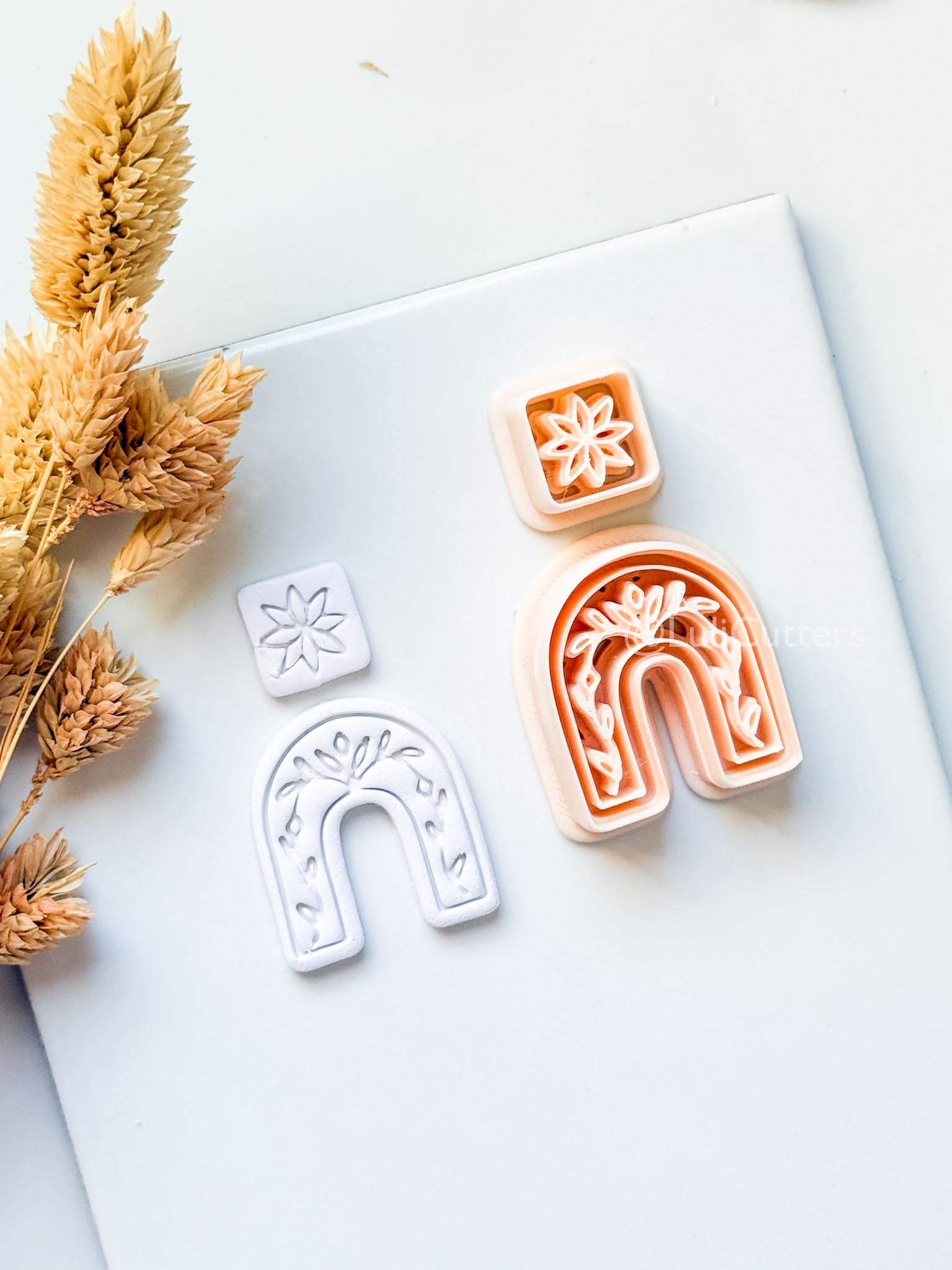 Celine Arch Clay Cutter: Floral Layered Rainbow Design