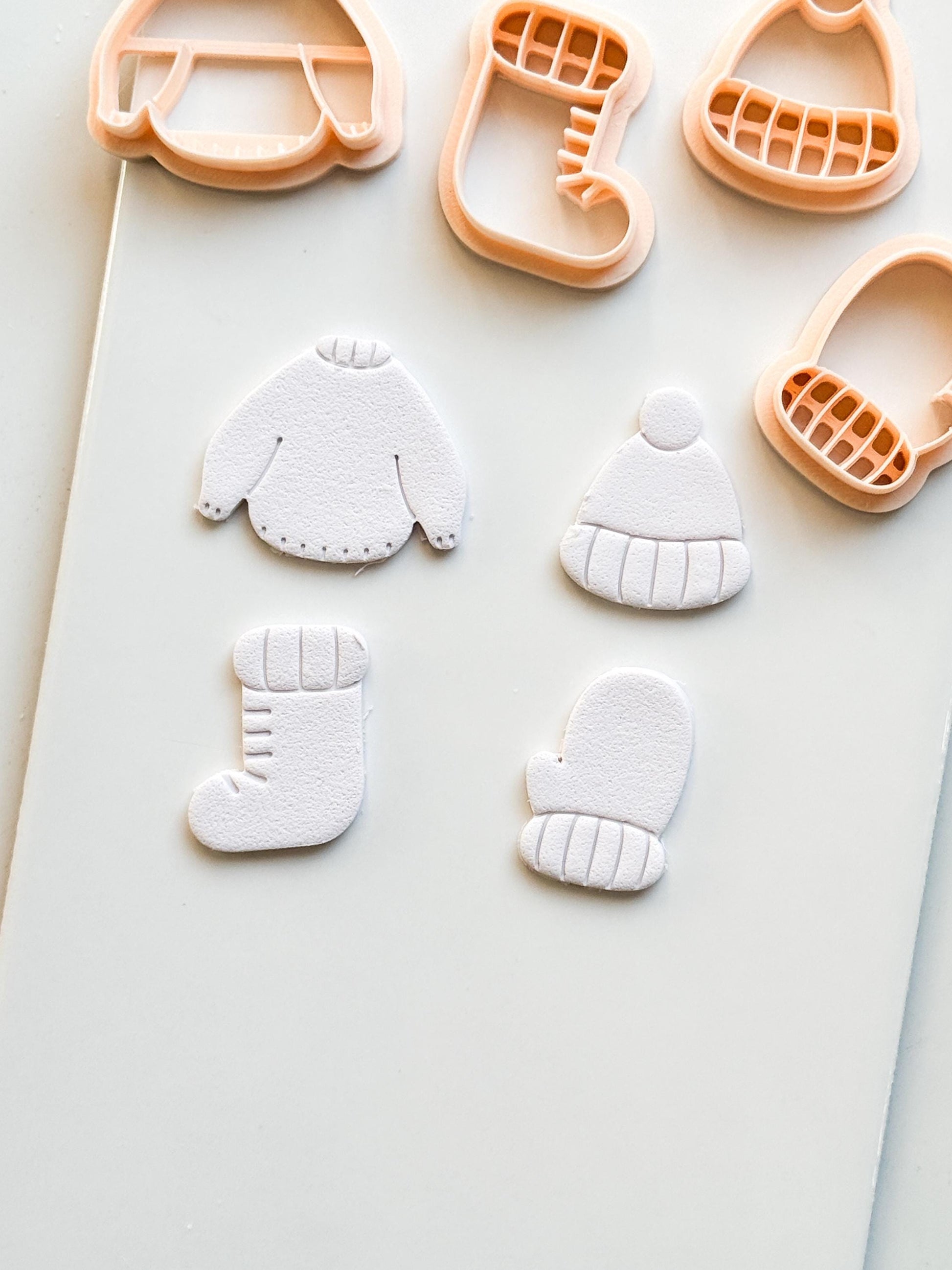 Cozy Season Clay Cutter – Winter Sweater Hat Mitten Sock Design