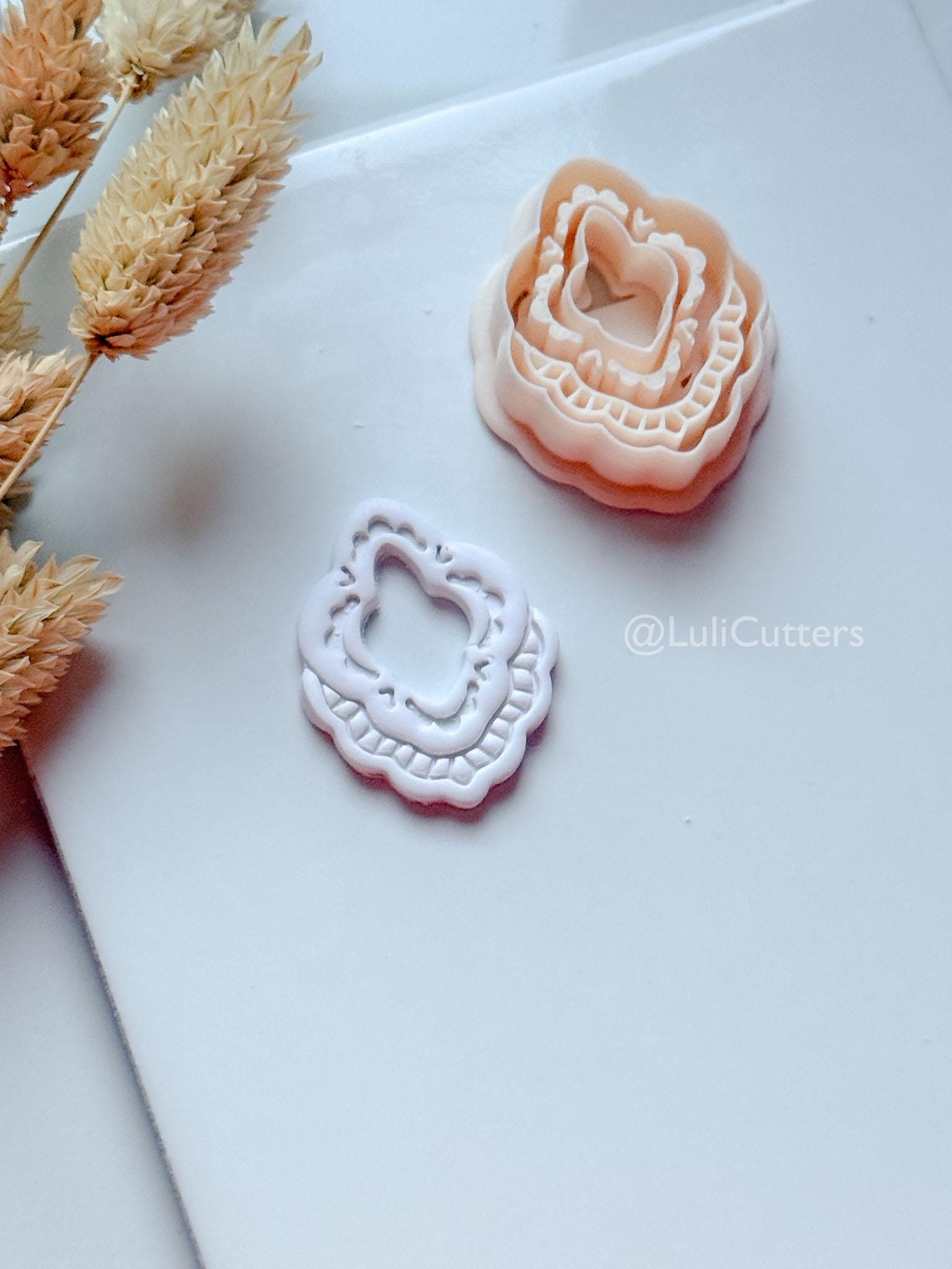Lace Donna Clay Cutter: Layered Ornamental Teardrop Design