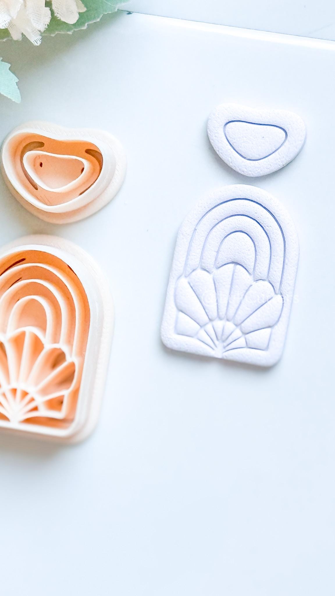 Amber Bloom Polymer Clay Cutter: Floral Arch for Earrings