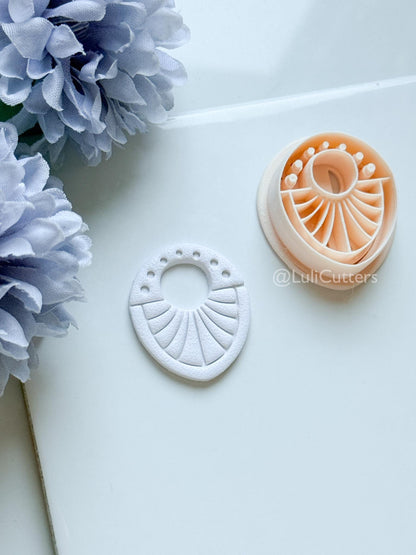 Arla Beam Polymer Clay Cutter: Radiant Arc Design for Earrings