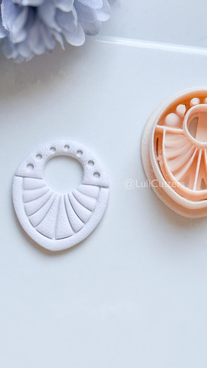 Arla Beam Polymer Clay Cutter: Radiant Arc Design for Earrings