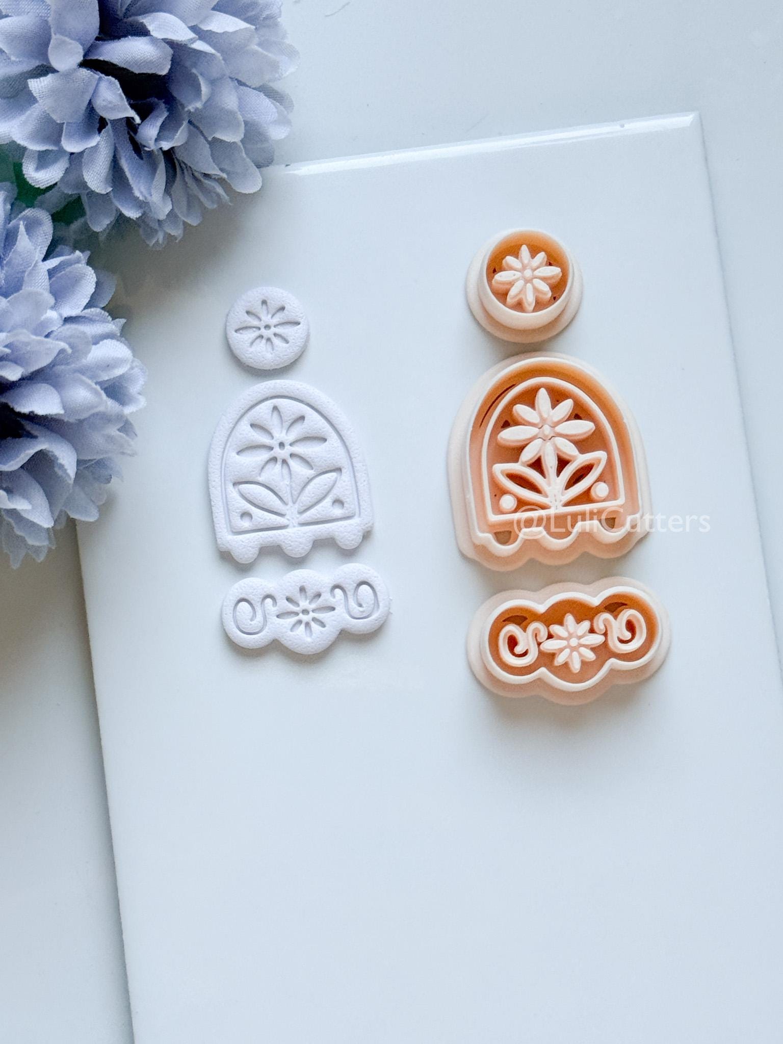 Sora Polymer Clay Cutter: Floral Arch Design for Earrings