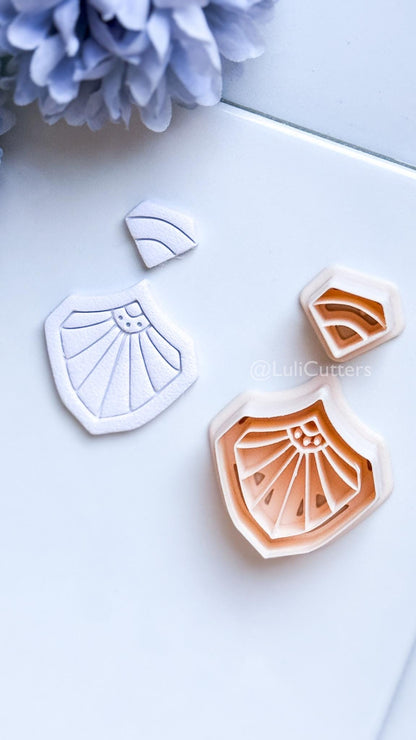 Ray Moss Polymer Clay Cutter: Fan Ray Design for Earrings
