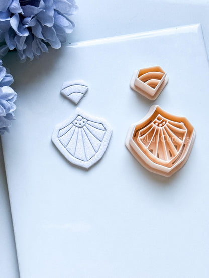 Ray Moss Polymer Clay Cutter: Fan Ray Design for Earrings